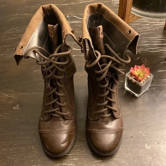 Steve Madden | AWOLL Combat Moto Heel Leather Boots brown women’s 8.5 - Picture 3 of 9